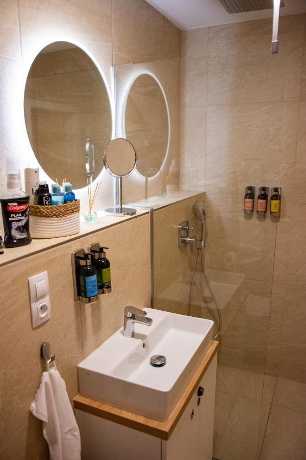 Sauna Studio Near Centre/Airport Prague Ngoại thất bức ảnh