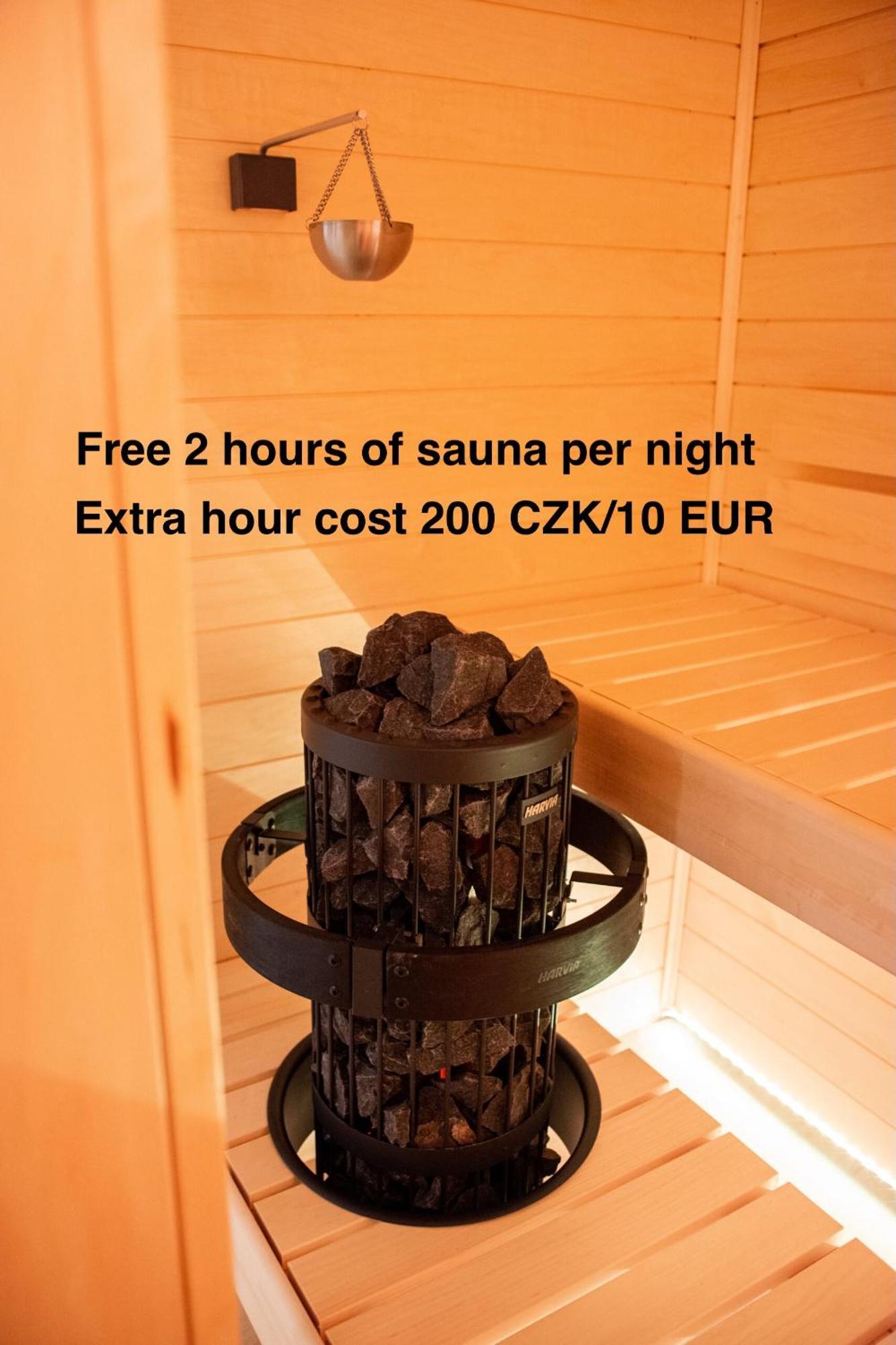 Sauna Studio Near Centre/Airport Prague Ngoại thất bức ảnh